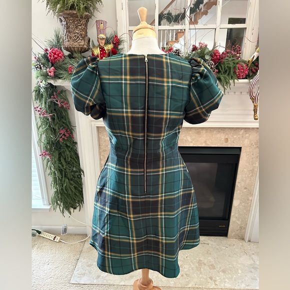Clover and Sloan Plaid Puff Sleeve Cocktail Dress - Picture 6 of 9